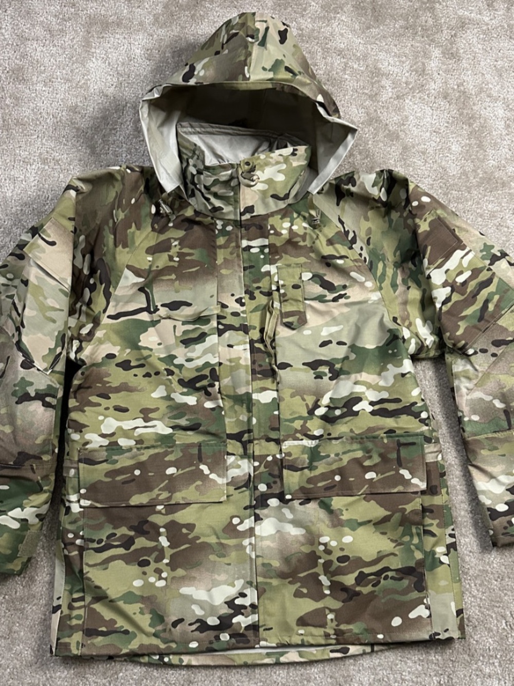 USGI APECS/ECWCS Gore-Tex Multicam Cold/Wet Weather Parka LargeShort NWOT
